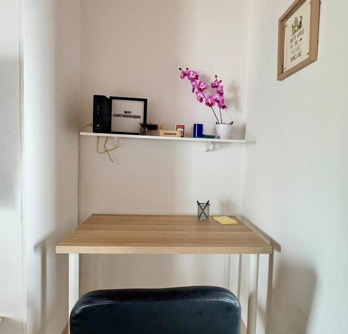 Apartamento Familiar, Frente A Mar, Bocagrande *