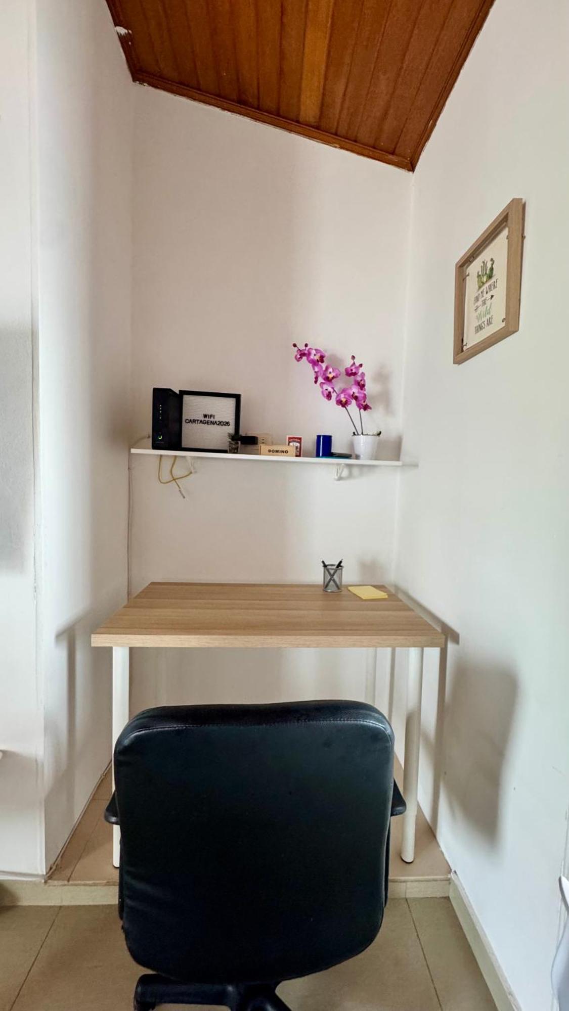 Apartamento Familiar, Frente A Mar, Bocagrande *